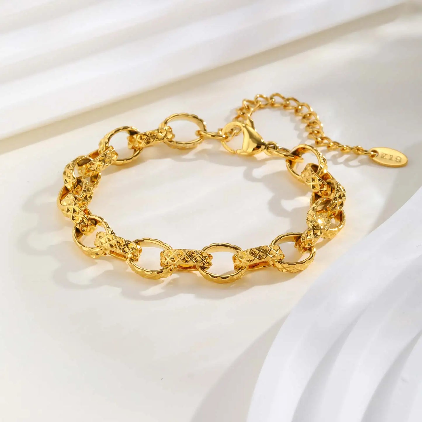 Luxury 18K Gold PVD Chunky Chain Bracelet for Women